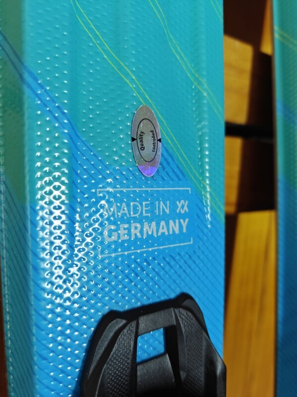 LYŽE VOLKL PEREGRINE JR 160CM --MODEL 2026--